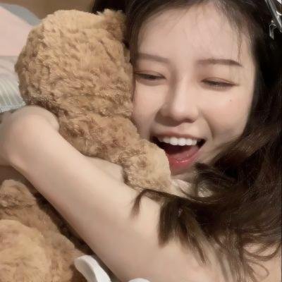 偷窥狂小姐